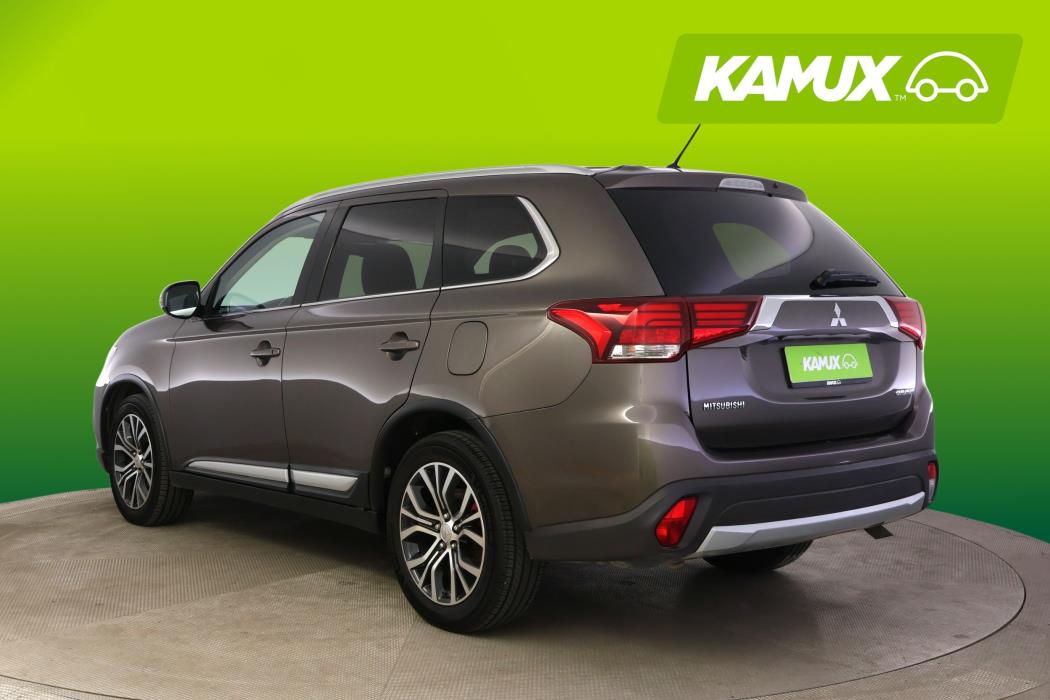 Mitsubishi Outlander 2016