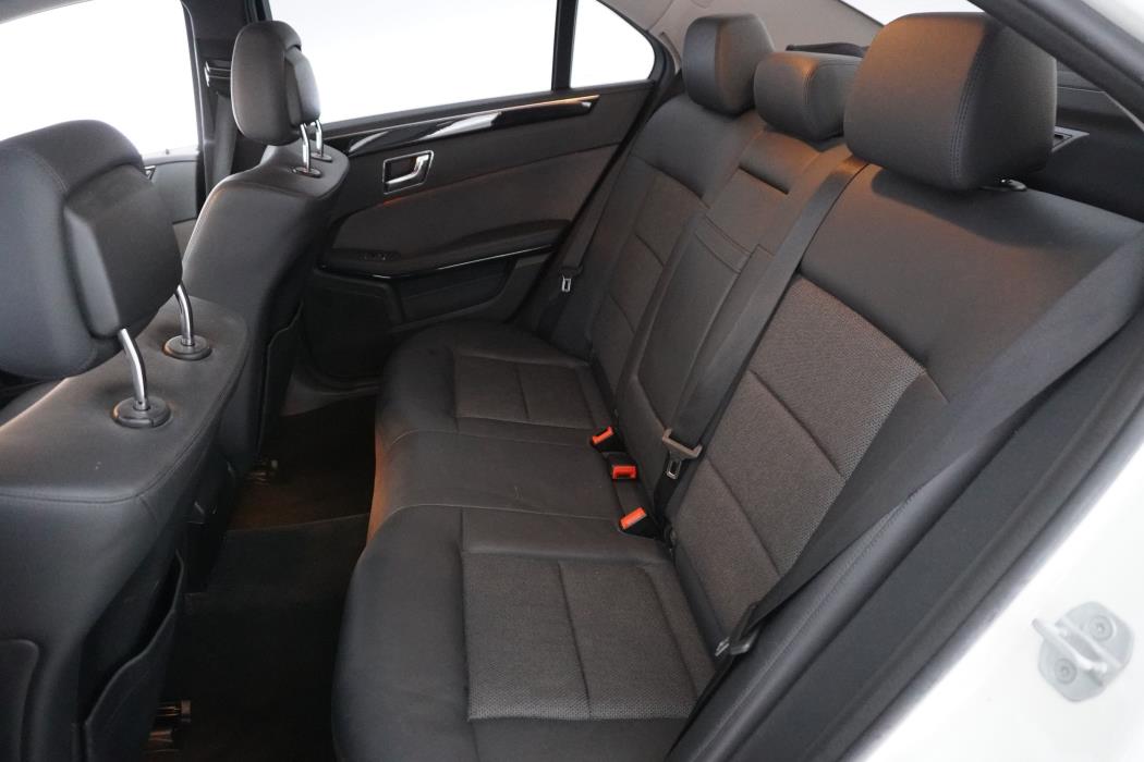 Mercedes-Benz E 2011