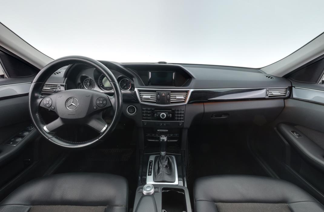 Mercedes-Benz E 2011