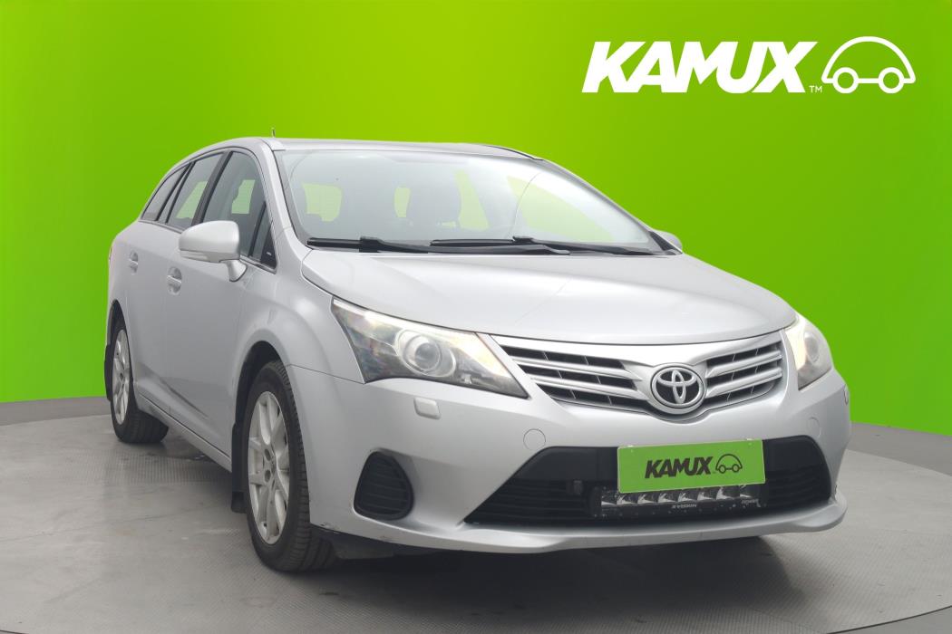 Toyota Avensis 2013