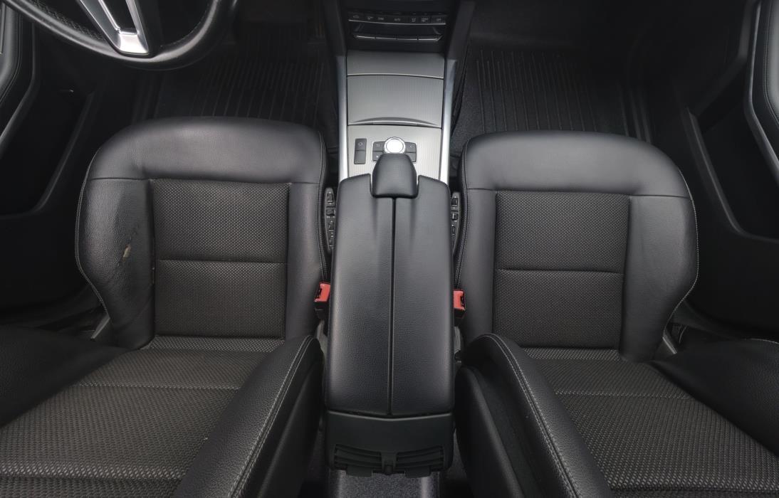 Mercedes-Benz E 2015