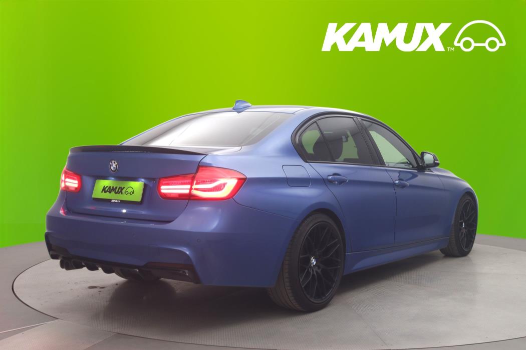 BMW 330 2016