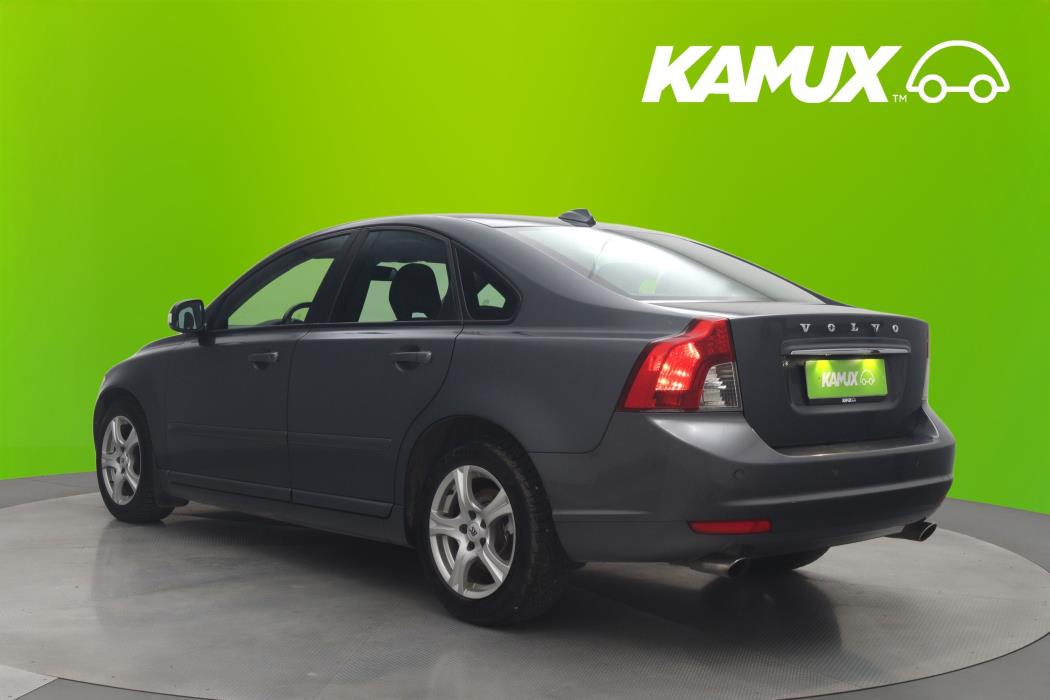 Volvo S40 2011