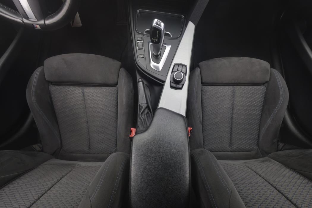 BMW 320 2017