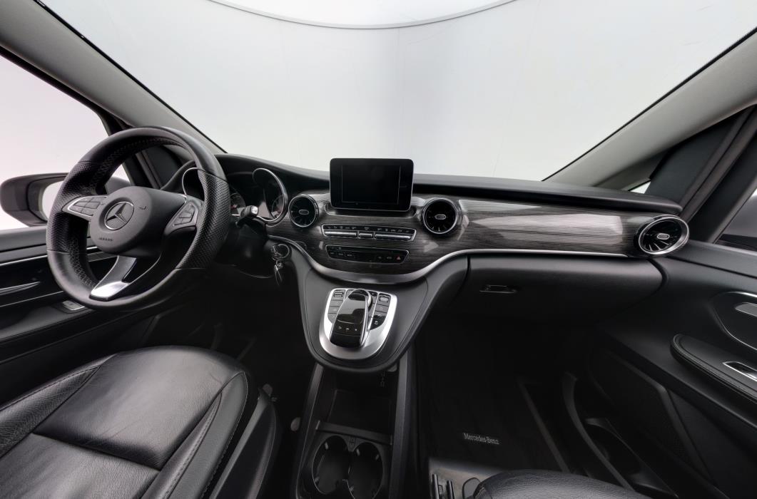 Mercedes-Benz V 2020