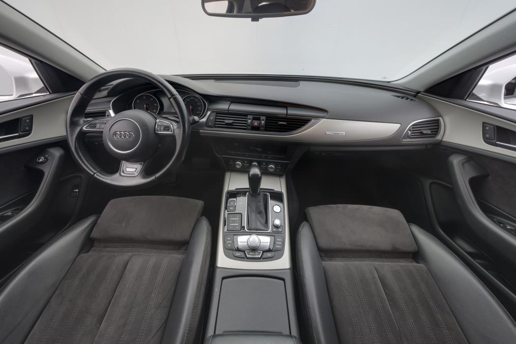 Audi A6 Allroad 2015