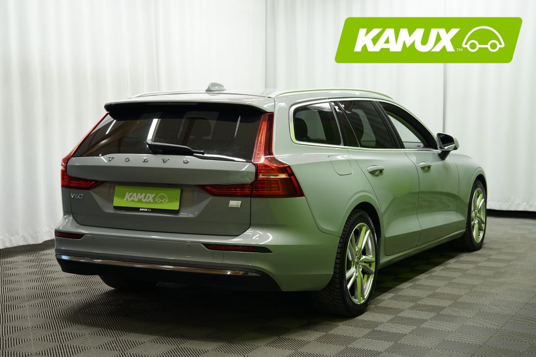 Volvo V60 2023