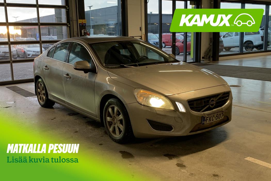 Volvo S60 2011