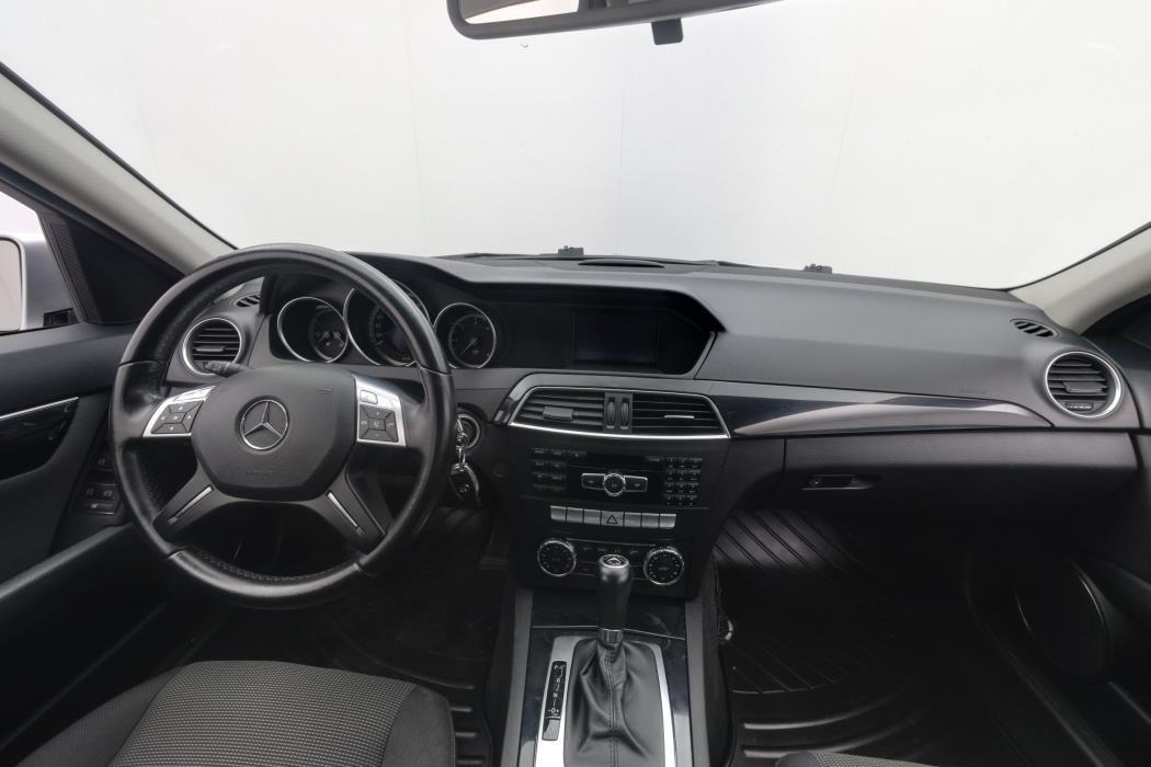 Mercedes-Benz C 2011