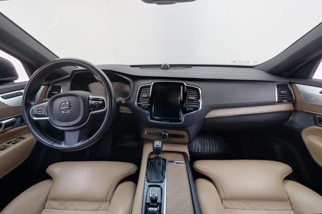 Volvo XC90 2016
