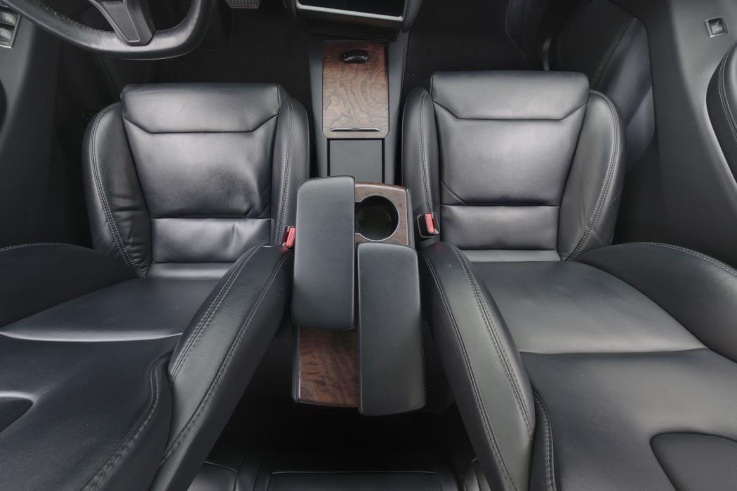 Tesla Model X 2020