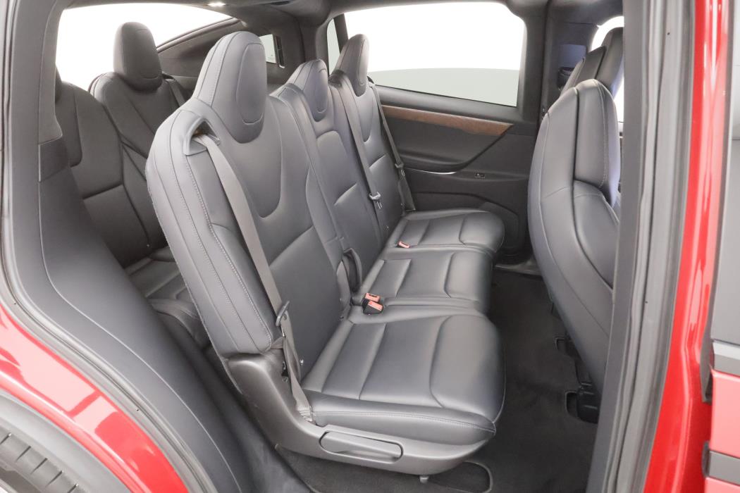 Tesla Model X 2020