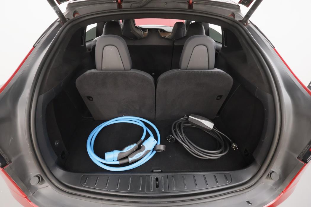 Tesla Model X 2020