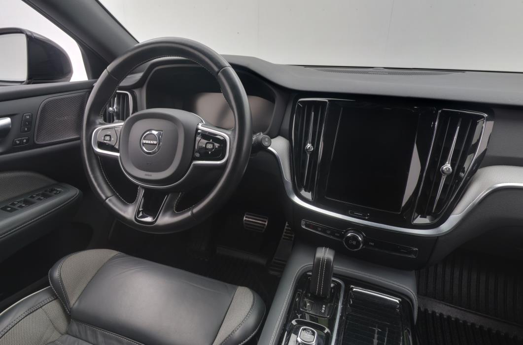 Volvo V60 2021