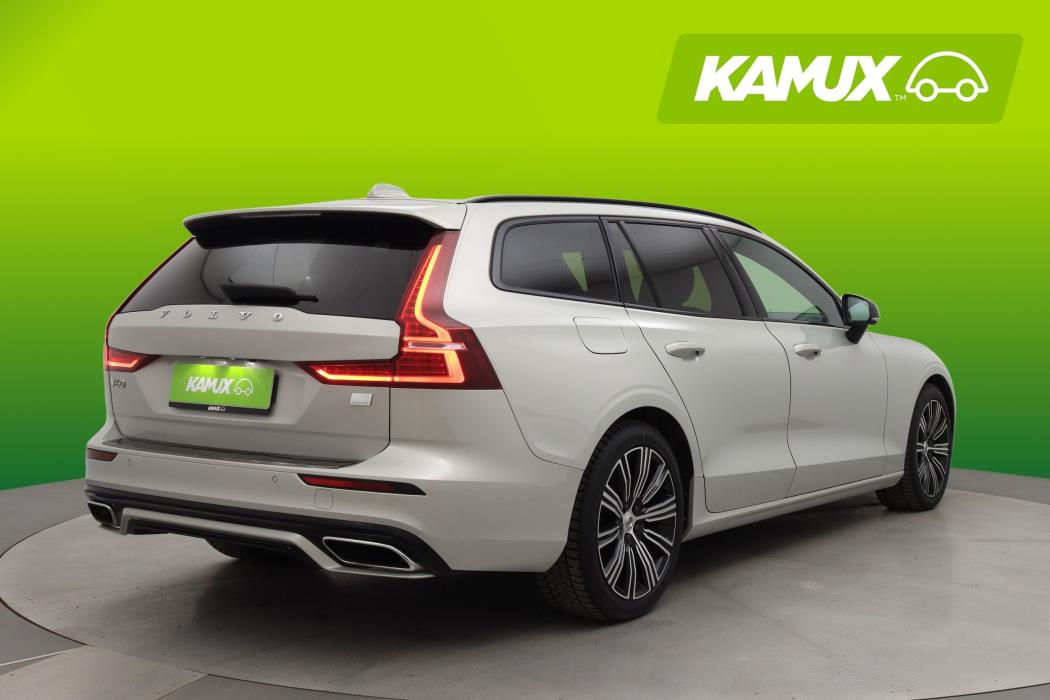 Volvo V60 2021