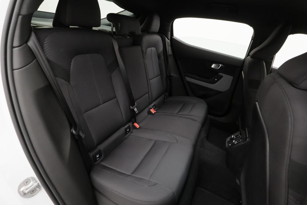 Polestar 2 2023