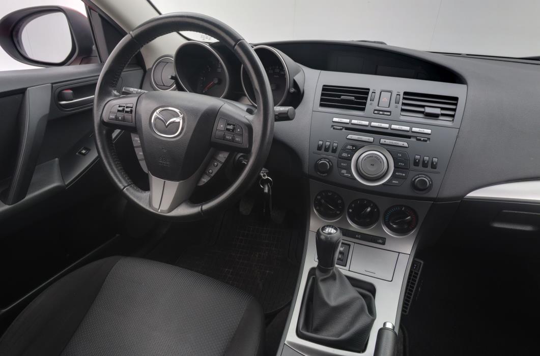 Mazda 3 2012