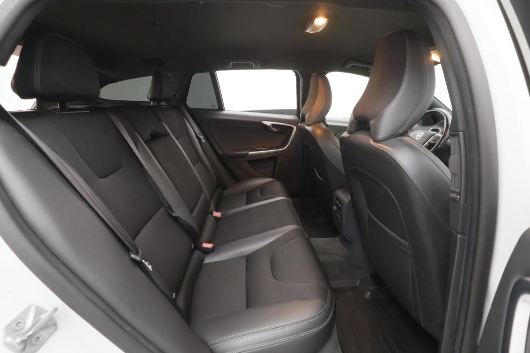 Volvo V60 2015