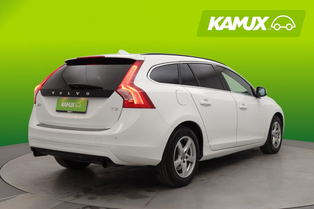 Volvo V60 2015