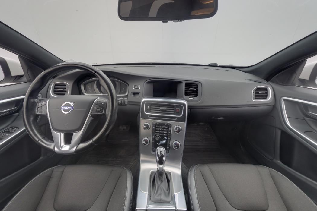 Volvo V60 2015