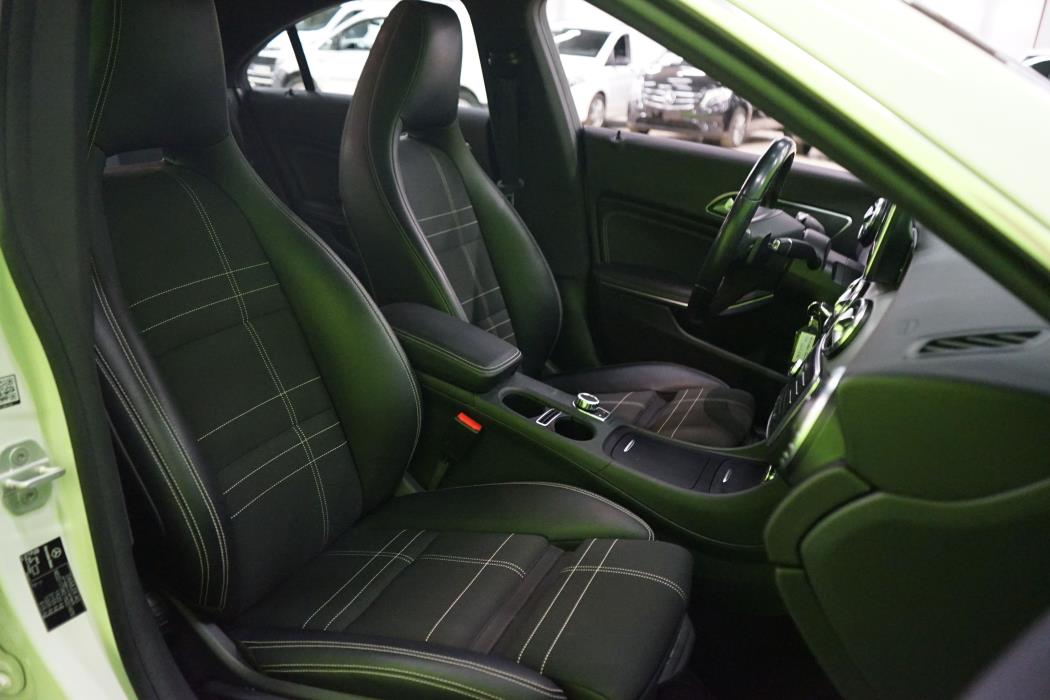 Mercedes-Benz CLA 2016