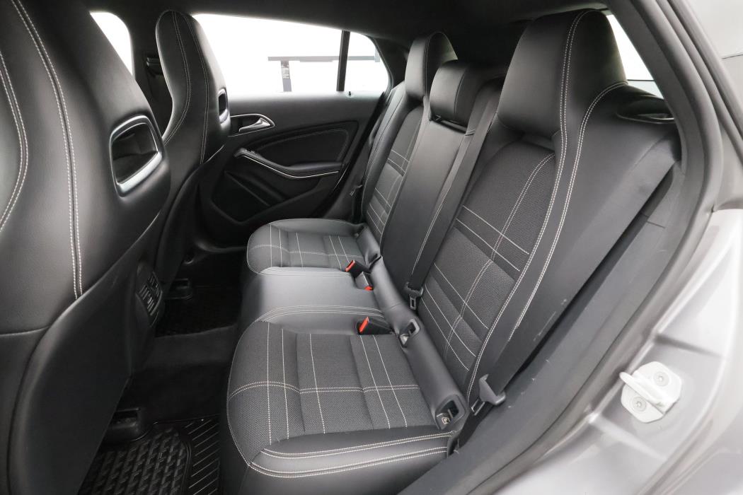 Mercedes-Benz CLA 2016