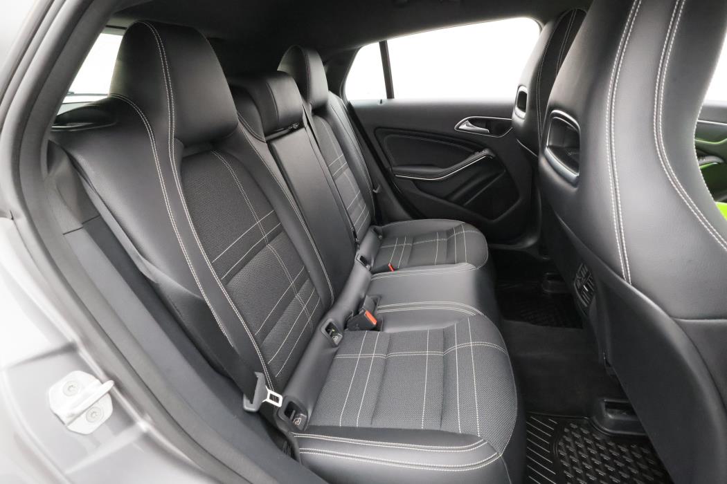 Mercedes-Benz CLA 2016
