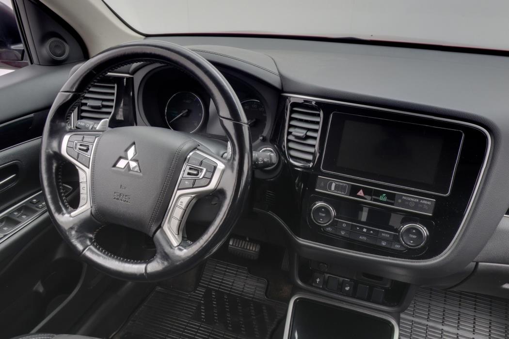 Mitsubishi Outlander PHEV 2019