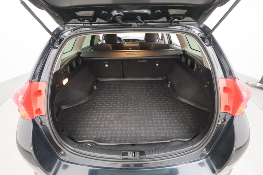 Toyota Auris 2014