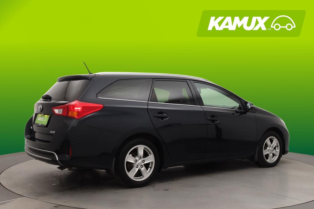 Toyota Auris 2014