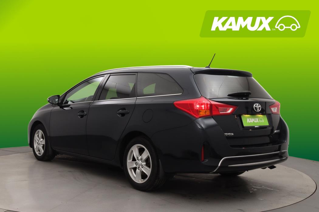 Toyota Auris 2014