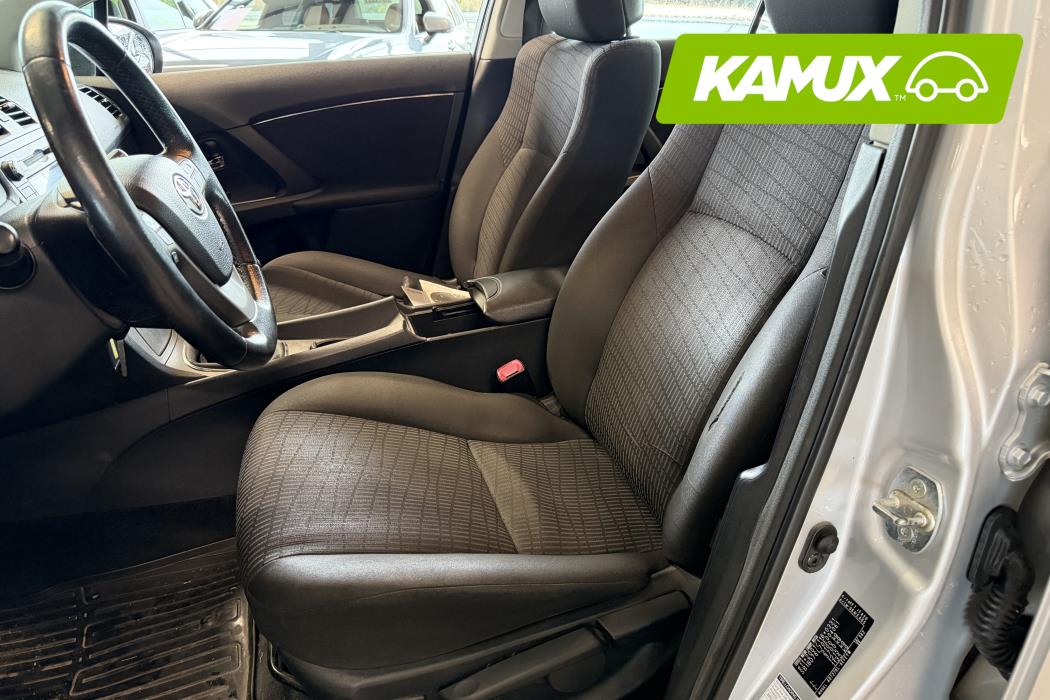 Toyota Avensis 2010