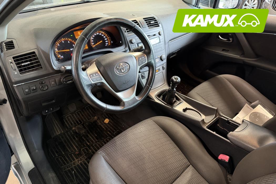 Toyota Avensis 2010