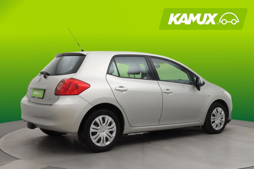 Toyota Auris 2009