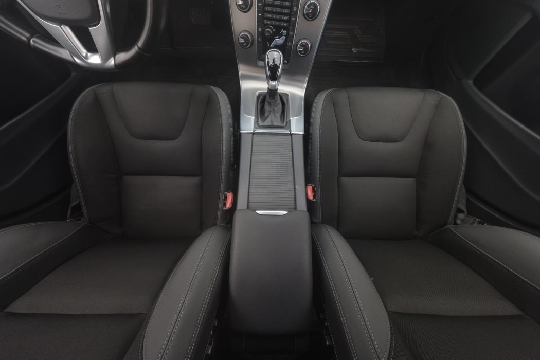 Volvo V60 2014
