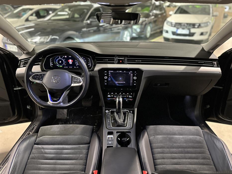 Volkswagen Passat 2021