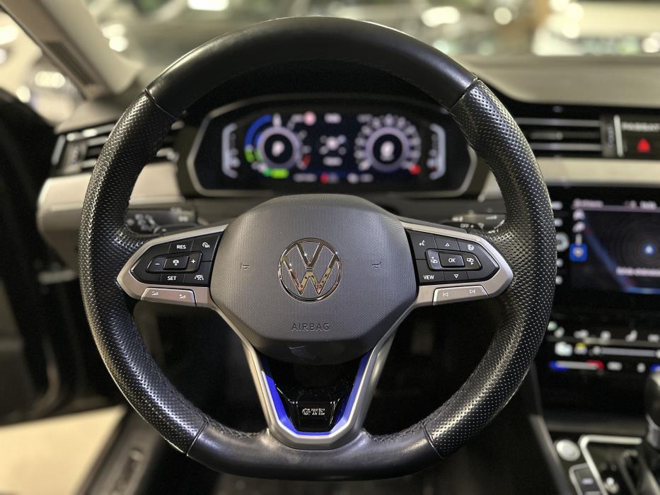 Volkswagen Passat 2021