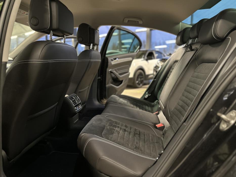 Volkswagen Passat 2021