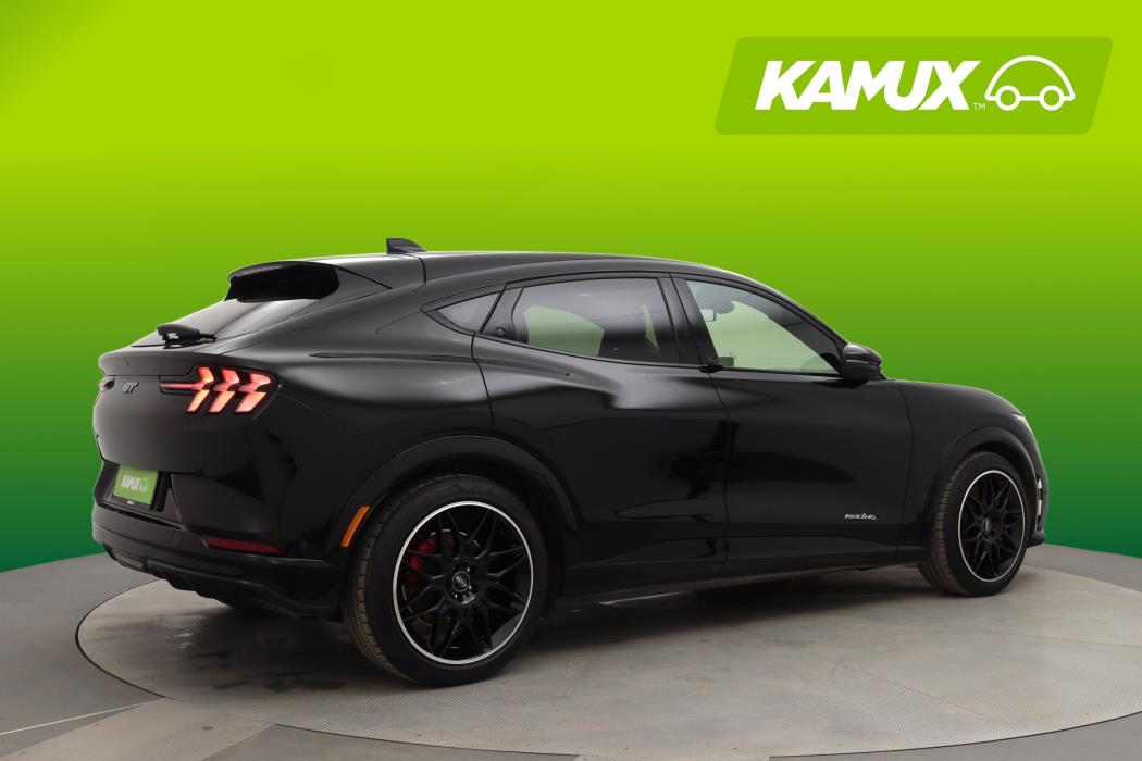 Ford Mustang Mach-E 2023