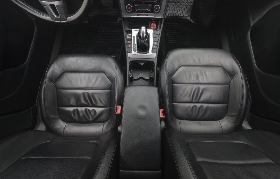 Volkswagen Passat 2011