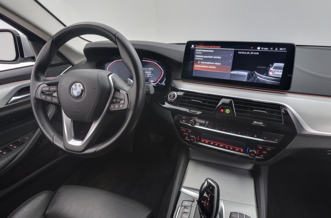 BMW 520 2021