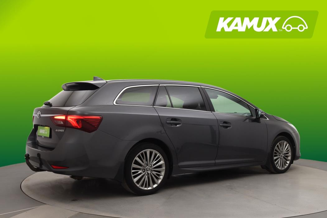 Toyota Avensis 2016
