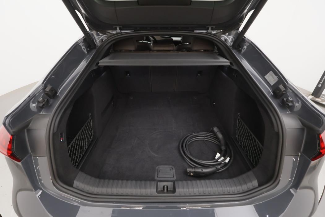 Audi A6 e-tron 2025