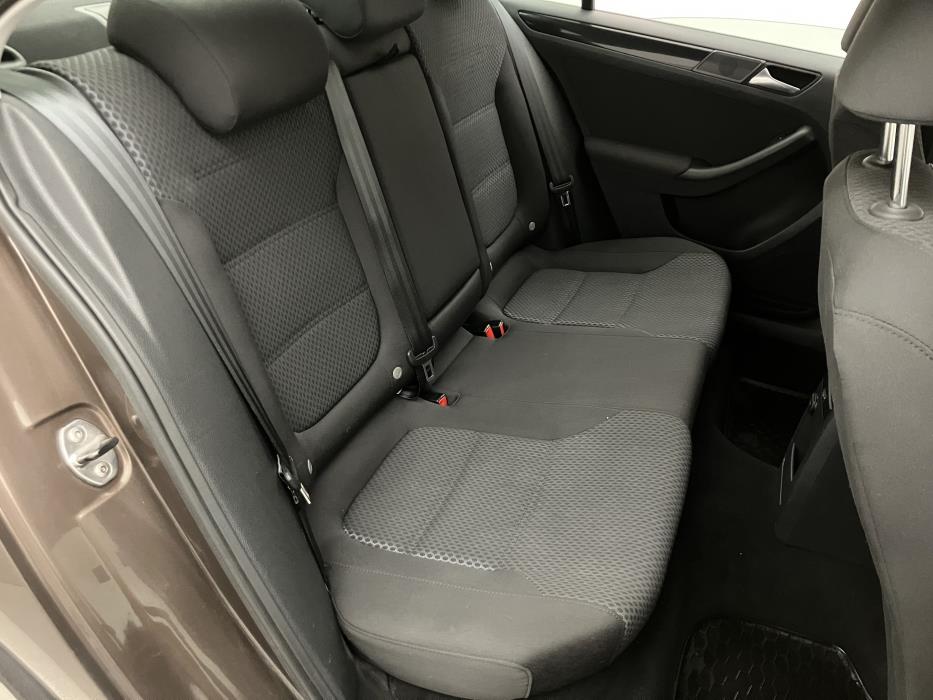 Volkswagen Jetta 2012