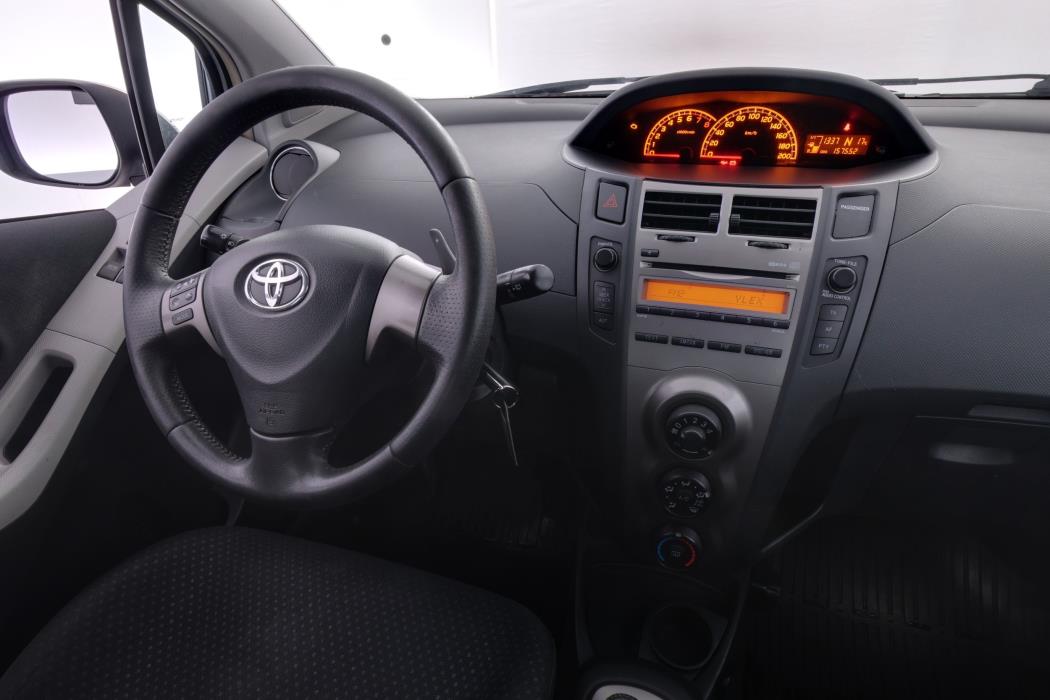 Toyota Yaris 2010