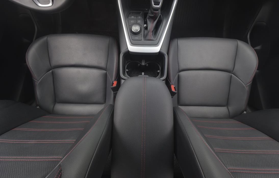 Toyota RAV4 Plug-In 2024