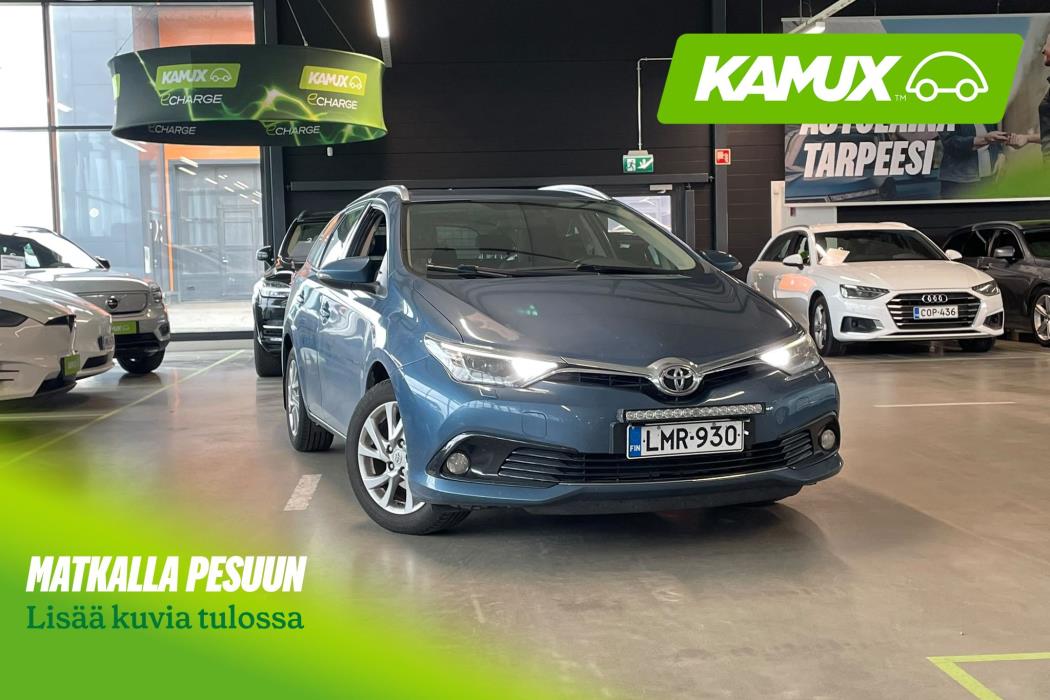 Toyota Auris 2015