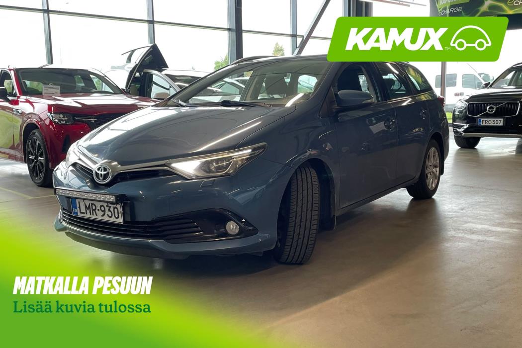 Toyota Auris 2015
