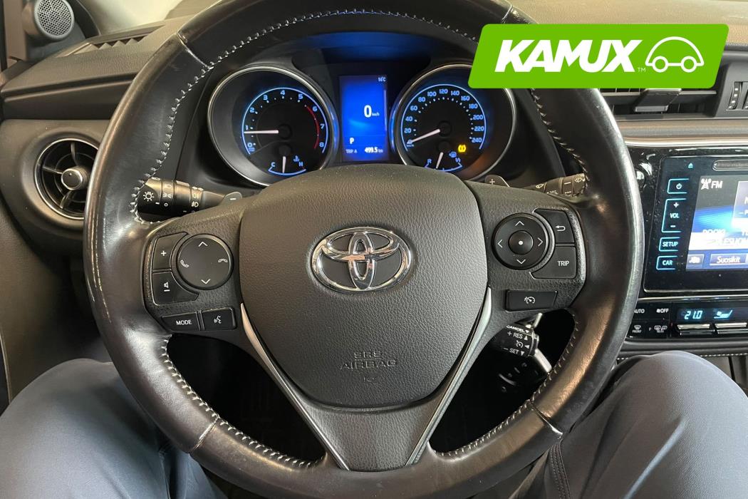 Toyota Auris 2015