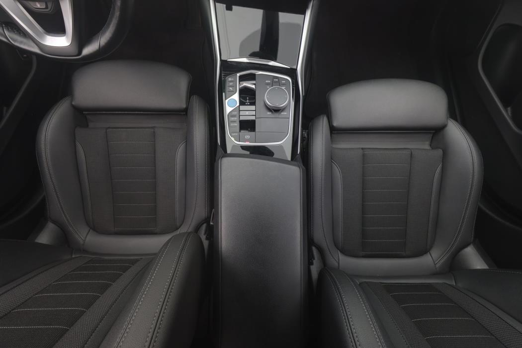 BMW i4 2023